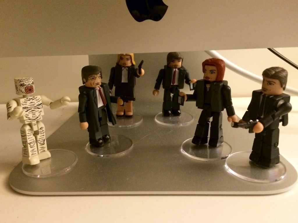 X-Files Classic Series Minimates