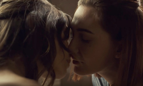 Wynonna Earp season 3 trailer Wayhaught kiss