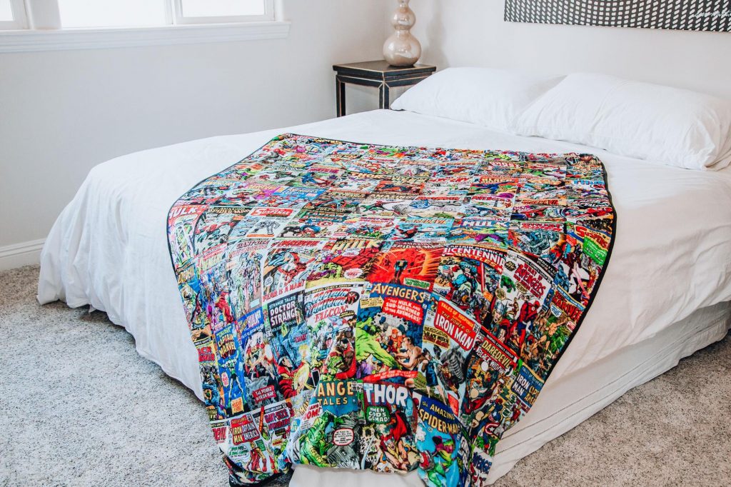 The Marvel Comics Throw Blanket Toynk